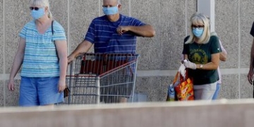 COVID-19 surge in South, Southwest poses growing threat, experts warn