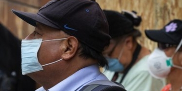 First day of Washington state’s new mask requirement draws mixed results