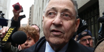 Disgraced pol Sheldon Silver regrets ‘sense of entitlement’ that led him to take millions in legal fees; says he doesn’t want to die in prison