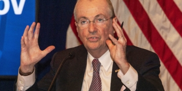 New Jersey districts must include some in-person classes in reopening plans