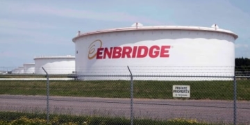 800 workers take voluntary buyouts at Canadian pipeline giant Enbridge