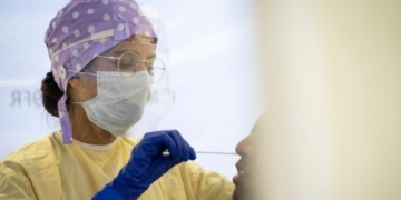 Ontario reports 216 new COVID-19 cases, 1st death in patient under 20