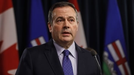 Alberta government to study independent police force in response to Fair Deal Panel report