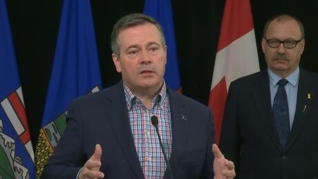 Alberta separation an empty threat that will hurt economy, premier says