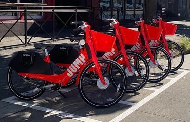 Smaller fleet of red Jump bikes returning to Seattle