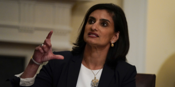 Medicare data: Blacks likelier to be hospitalized for COVID