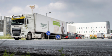 Union calls out ‘sick system’ after slaughterhouse outbreak