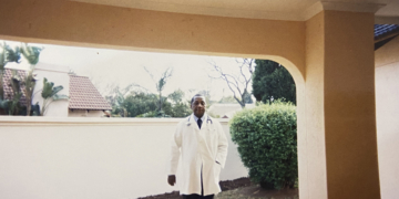 Lives Lost: South African activist targeted apartheid, HIV