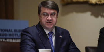 Trump plan to stem vet suicides focuses on public awareness