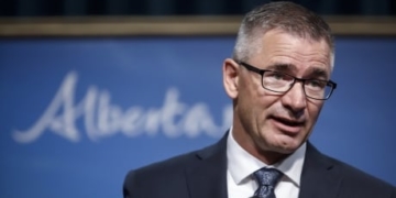 Alberta’s Heritage Savings Trust Fund hits lowest value in eight years