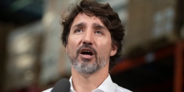 Federal government, provinces reach $20B ‘safe restart’ deal