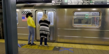 MTA gives just five days’ notice for major closure of NYC’s busiest subway line