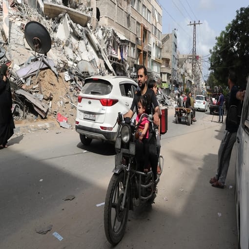 Egyptian mediators hold talks to firm up Israel-Hamas truce as Palestinians assess damage