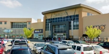 Sunridge Mall evacuated after pepper spray from jewelry store robbery spreads through ventilation
