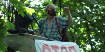 SFU professor mounts high-altitude protest against Trans Mountain pipeline expansion