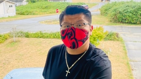 Tla’amin Nation COVID-19 survivor warns virus spreads easily and recovery is difficult