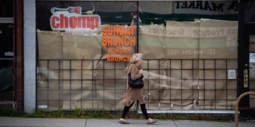 As Canadians face the prospect of a second shutdown, the fear is real