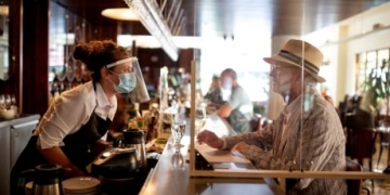 Canadian economic growth cools to 1.2% in August