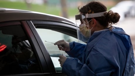 Premier speaks as Ontario sees 583 new COVID-19 cases, hospitalizations continue steady rise