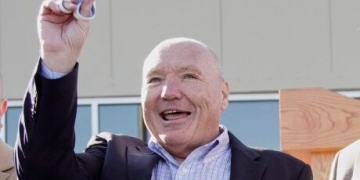 COVID-19 quarantine exemption for Costco CEO shouldn’t have happened, Ottawa says