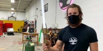 Kitchener YouTuber and engineer creates hyper-realistic lightsaber prototype