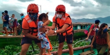 Super typhoon slams into Philippines with ‘catastrophic violent winds’