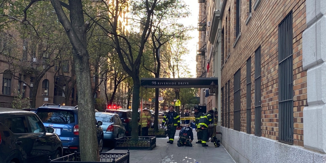 Twelve injured as fire rips through empty Upper West Side apartment