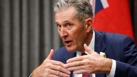 Manitoba’s premier defends pandemic response, leaves some questions unanswered