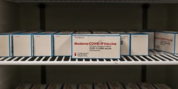 First doses of Moderna COVID-19 vaccine arrive in Yukon, N.W.T.