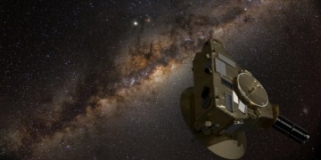 Pluto probe finds mysterious night light in the universe