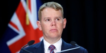 New Zealand confirms 1st community spread case of COVID-19 in months