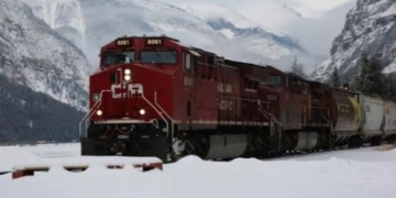 No injuries after CP train derails near Field, B.C.
