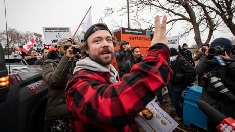 City of Toronto seeking $187K from BBQ owner who defied lockdown