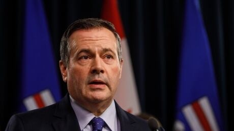 Premier and justice minister provide update on Alberta's legal challenge of Bill C-69