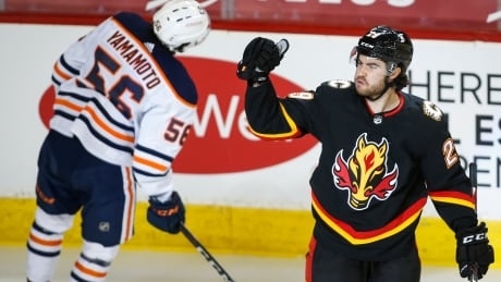 Flames shake off sluggish start to down Oilers in opening round of Battle of Alberta