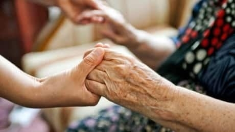 COVID-19 outbreaks more common in for-profit senior residences in B.C.