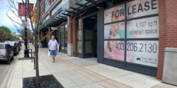 Calgary to waive some business licence fees for 2 more years