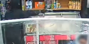 ‘What are you looking at?’ Video shows gunman shooting at man who stared at him in Harlem deli