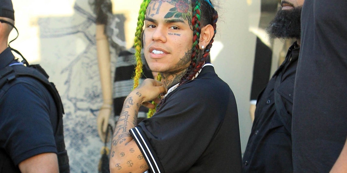 Tekashi69′s lawyers say rapper isn’t paying legal bills