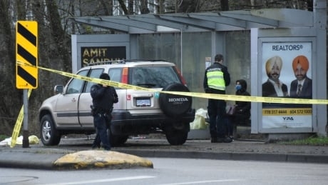 5-year-old among 3 injured after new driver crashes into Surrey bus shelter