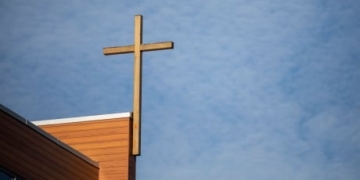 B.C. temporarily allowing limited indoor services for upcoming religious holidays