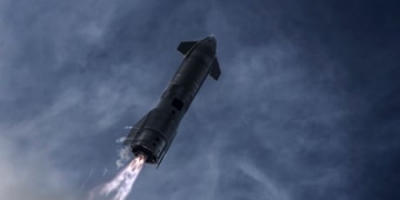 SpaceX sees another failed test of rocket that will take people to the moon