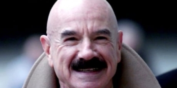 G. Gordon Liddy, ex-FBI agent who helped orchestrate Watergate break-in, dead at 90