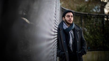 Trans, gender-diverse people with endometriosis fight 'double battle' against pain and lack of recognition