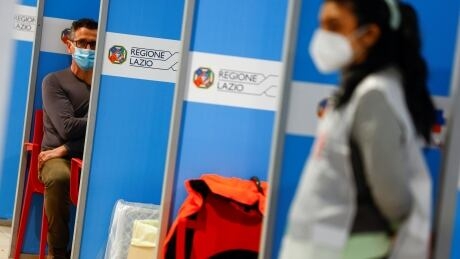 Coronavirus: What's happening in Canada and around the world on Tuesday