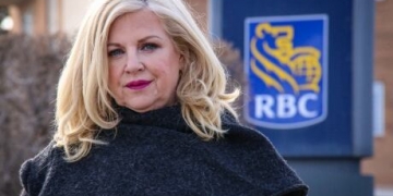 Canadian banks, insurance firms owe $1.2B in employee vacation pay, class actions allege