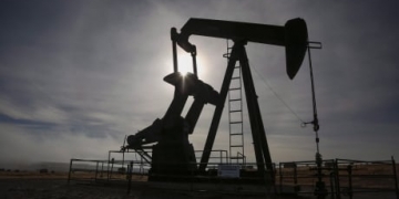 Oilpatch employment to see 'modest' recovery next year: forecast