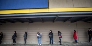 Surrey school district mandates masks for students Grades 4 to 12