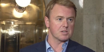 Tentative agreement would allow Alberta to withhold doctor pay to balance physician budget