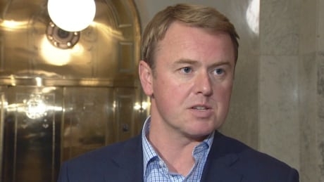Tentative agreement would allow Alberta to withhold doctor pay to balance physician budget